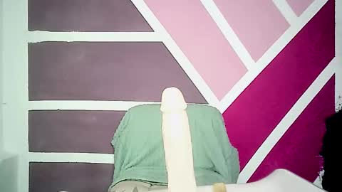 Snapshot of jet_clomet21 chatting on 11-14-25, 09:35 Ale online show from 11-14-25, 09:35