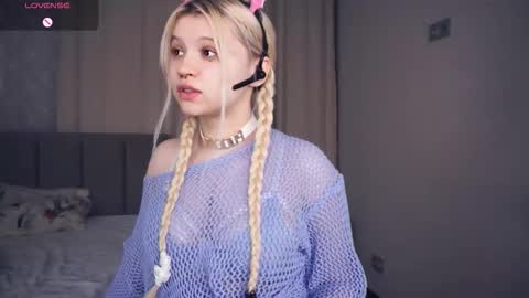 Daryl online show from 10-24-25, 04:47