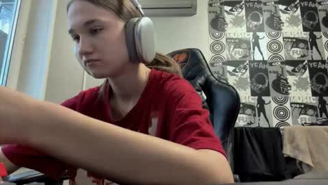 Helgi online show from 12-04-25, 12:25