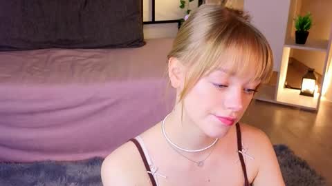 Gwen online show from 02-19-26, 08:49