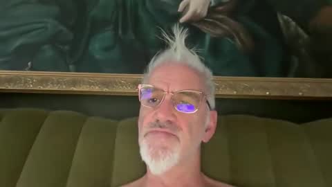 jewlronny online show from 12-18-25, 10:32