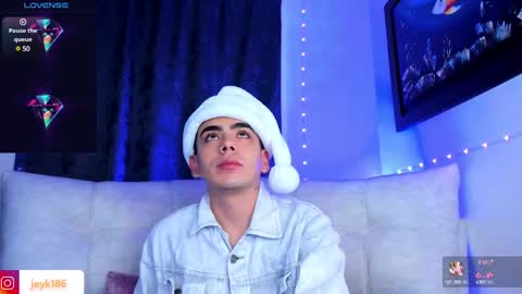 Snapshot of jey_keler chatting on 12-03-24, 04:25 jey keler online show from 12-03-24, 04:25