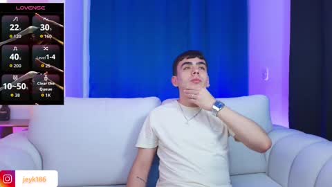 Snapshot of jey_keler chatting on 11-23-25, 02:33 jey keler online show from 11-23-25, 02:33