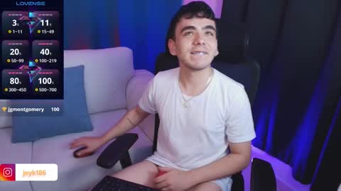 Snapshot of jey_keler chatting on 11-26-25, 04:57 jey keler online show from 11-26-25, 04:57