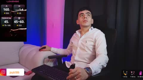 Snapshot of jey_keler chatting on 11-30-25, 01:53 jey keler online show from 11-30-25, 01:53