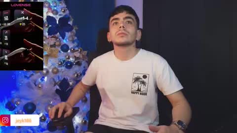 Snapshot of jey_keler chatting on 12-13-25, 08:47 jey keler online show from 12-13-25, 08:47