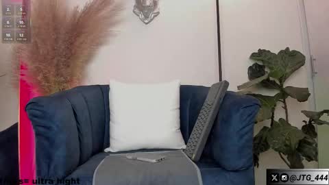 Jeycob online show from 10-23-25, 02:22