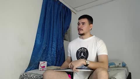 Juan David online show from 10-22-25, 12:44