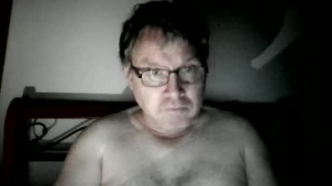 Snapshot of jezzajerry chatting on 04-15-26, 04:14 jezzajerry online show from 04-15-26, 04:14