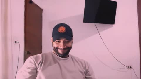 En moreno online show from 01-12-26, 06:24