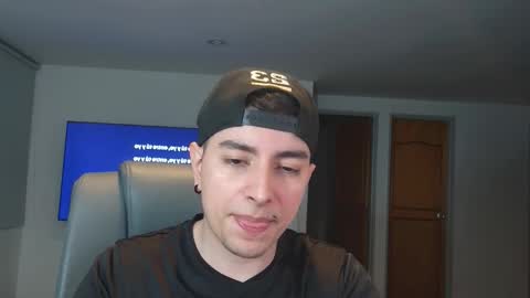 Jhoan Saenz online show from 11-07-25, 12:32