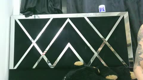 Snapshot of jhoana_aston chatting on 03-09-25, 09:57 jhoana aston - daniel online show from 03-09-25, 09:57