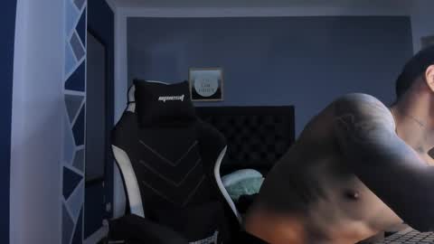 jhojan_steven online show from 03-28-26, 05:29