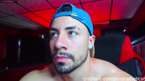 Jhojan Strong  online show from 10-14-25, 08:09