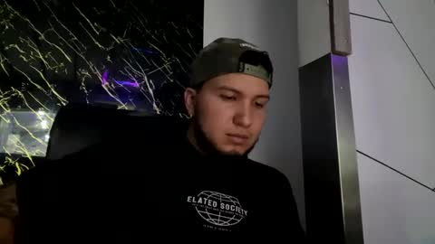 jhon online show from 11-19-25, 03:28