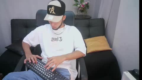 jhon_malo online show from 02-02-25, 02:38