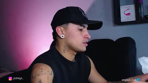 jhon_mendoza_ online show from 10-07-25, 02:14