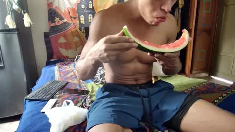 Snapshot of jhon_wich2 chatting on 10-12-25, 06:40 Jhon wich2 online show from 10-12-25, 06:40