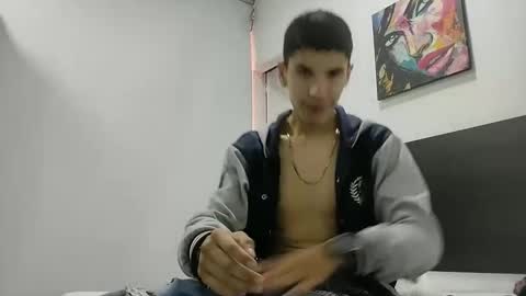 Snapshot of jhongrey2 chatting on 12-06-24, 03:00 jhon online show from 12-06-24, 03:00