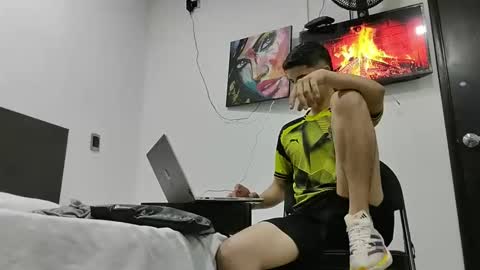 Snapshot of jhongrey2 chatting on 02-03-25, 12:47 jhon online show from 02-03-25, 12:47