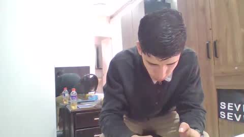 Snapshot of jhongrey2 chatting on 03-05-25, 03:29 jhon online show from 03-05-25, 03:29