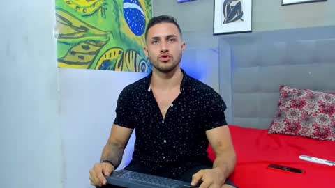 Snapshot of jhonny_flames7 chatting on 11-15-25, 12:41 jhonny online show from 11-15-25, 12:41