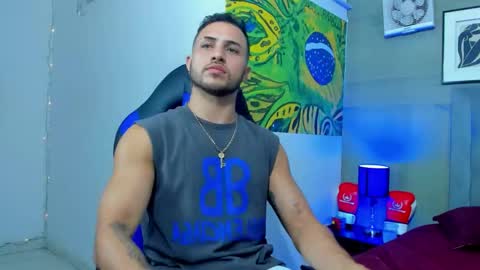 Snapshot of jhonny_flames7 chatting on 12-04-25, 04:00 jhonny online show from 12-04-25, 04:00