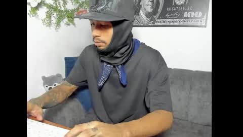 Snapshot of jhonson821 chatting on 11-06-25, 06:47 jhonson821 online show from 11-06-25, 06:47