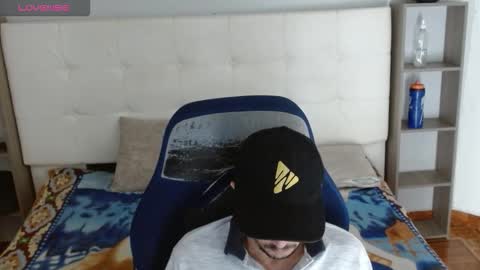 jhontorres018 online show from 10-24-25, 12:30