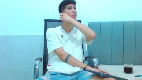 jhony_sex3 online show from 02-18-26, 04:41