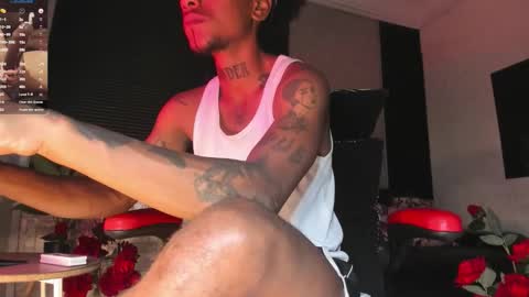 jhonymiller online show from 11-30-25, 07:51