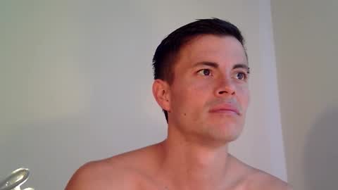   online show from 02-08-26, 04:54