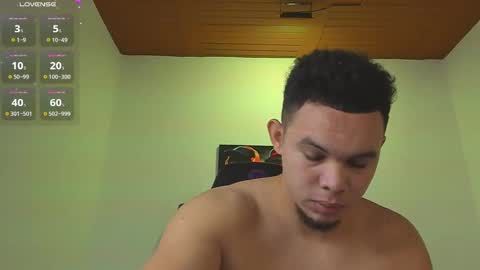 Jhonatan80  online show from 10-28-25, 07:01