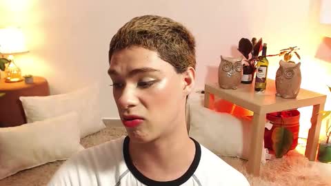 Jhuan Nhez online show from 11-02-25, 05:54