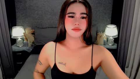 Snapshot of jhulianagrey chatting on 03-09-26, 03:43 julie online show from 03-09-26, 03:43