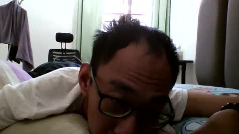 Alex online show from 02-04-25, 02:28