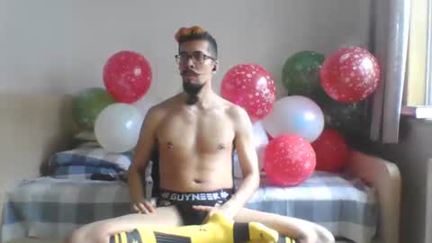 Snapshot of jiangouxiong chatting on 12-25-24, 01:53 Schamil jiangouxiong on InstagramTelegram channel online show from 12-25-24, 01:53