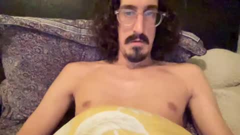 Snapshot of jiggz1986 chatting on 12-26-24, 03:38 Jigz1986 online show from 12-26-24, 03:38