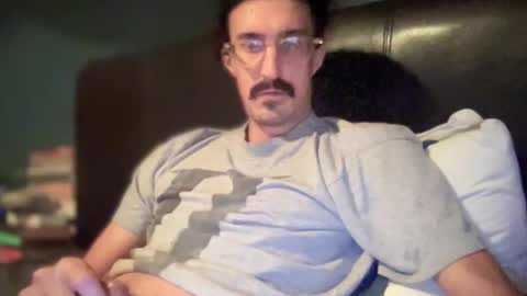 Snapshot of jiggz1986 chatting on 03-20-26, 10:25 Jigz1986 online show from 03-20-26, 10:25