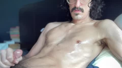 Snapshot of jiggz1986 chatting on 03-28-26, 02:49 Jigz1986 online show from 03-28-26, 02:49