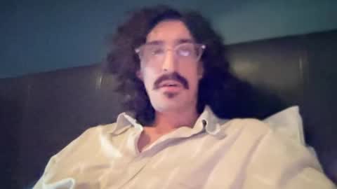 Snapshot of jiggz1986 chatting on 04-16-26, 12:33 Jigz1986 online show from 04-16-26, 12:33