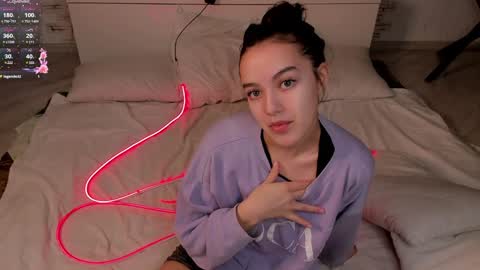 Alla online show from 12-22-24, 04:17