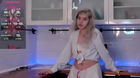 Alla online show from 01-10-25, 04:09