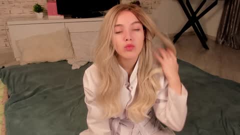 Alla online show from 01-15-25, 04:11