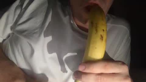 Snapshot of jimhero7 chatting on 12-20-25, 01:02 Jimhero7 online show from 12-20-25, 01:02