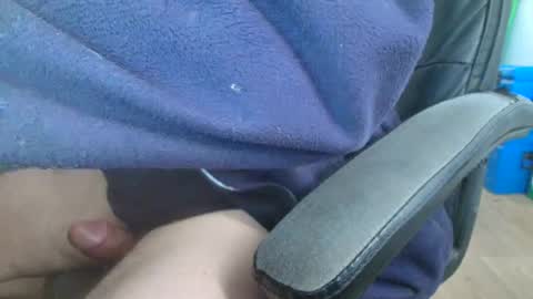 Snapshot of jimkavpooau chatting on 10-28-25, 02:48 Jimbrownsa online show from 10-28-25, 02:48