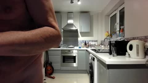 Snapshot of jimmy_benido chatting on 11-25-25, 07:25 Jimmy Benido online show from 11-25-25, 07:25