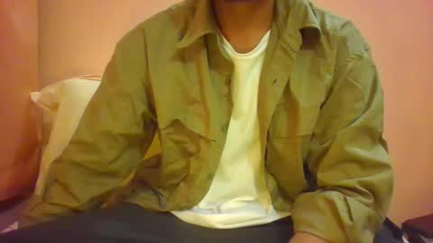 hot cute nerd online show from 11-21-25, 04:38