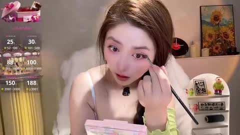 Snapshot of jingtian_8888 chatting on 12-15-25, 12:59 jingtian_8888 online show from 12-15-25, 12:59