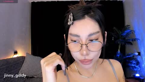 MY NEW INSTA jinny goldy online show from 12-18-25, 06:25